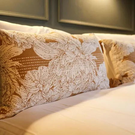 The Willow - 26 ブリストル